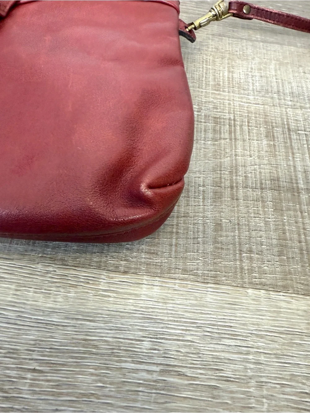 Vintage Etienne Aigner Burgundy Leather Crossbody Shoulder Bag Purse